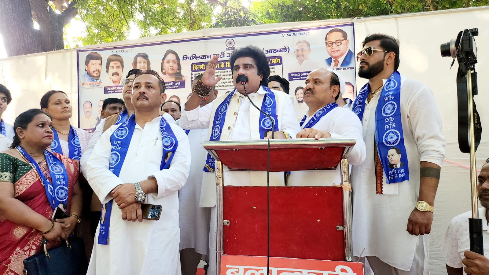 Republican Party with the demand to ensure the protection of slums in Delhi; A protest meeting was held at Jantarmantar under the leadership of RPI National Secretary General Dr. Rajiv Menon